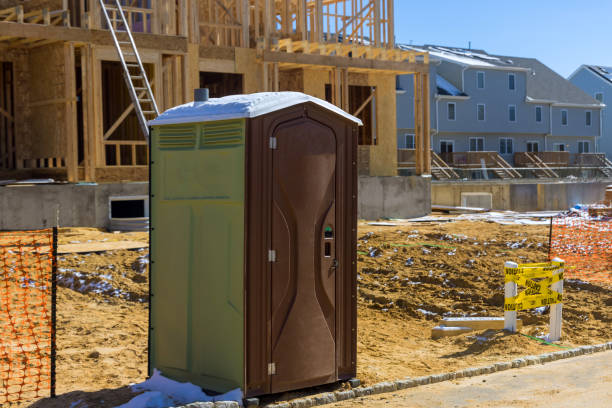 Affordable portable toilet rental in Claycomo, MO