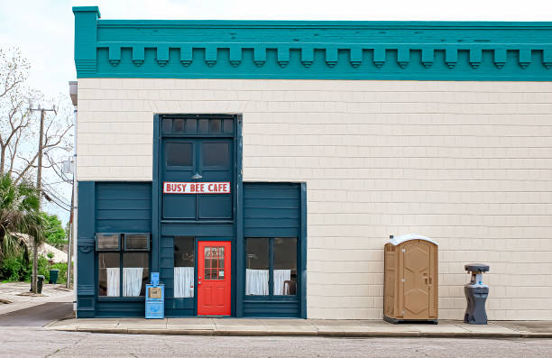Best Luxury portable toilet rental  in Clayco, MO